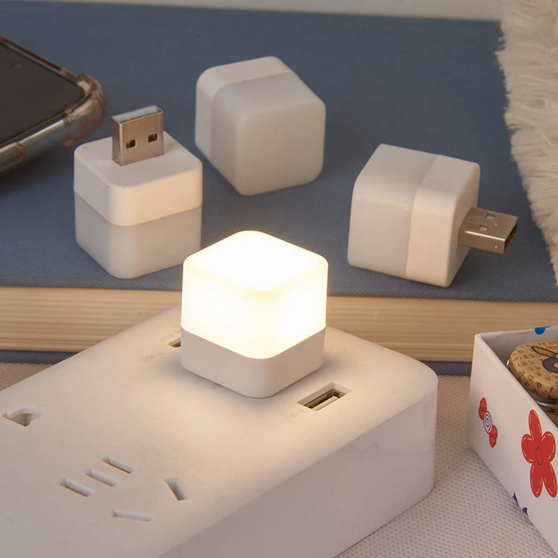1 Adet USB Fiş Lambası Mini LED Gece ışıklı güç bankası Şarj kitap ışıkları küçük yuvarlak Okuma Göz Koruması Lambaları Kamp Ekipmanları